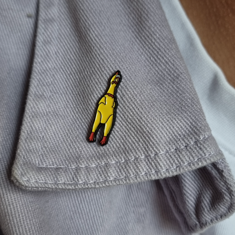 Pin Pollo Chillón