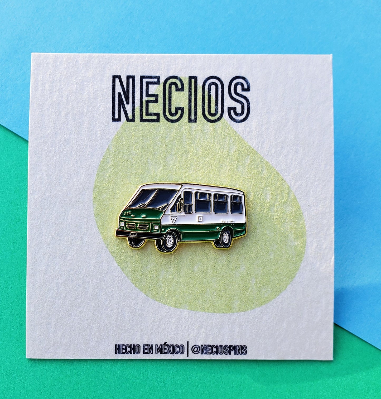 Pin "Microbus"